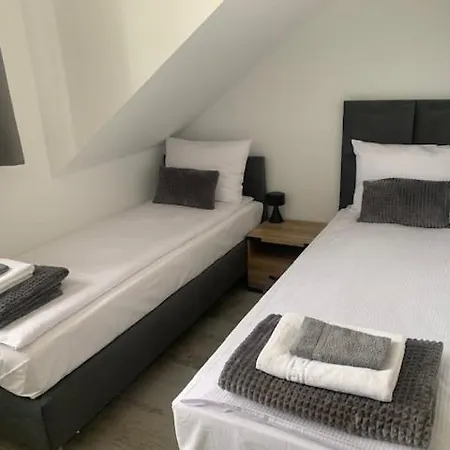 Maly Port-ilawa - Jezioro - Plaza - Marina Priv - 5 Pokoi Vip - Czysto Na 10