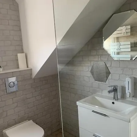 Maly Port-ilawa - Jezioro - Plaza - Marina Priv - 5 Pokoi Vip - Czysto Na 10 Iława