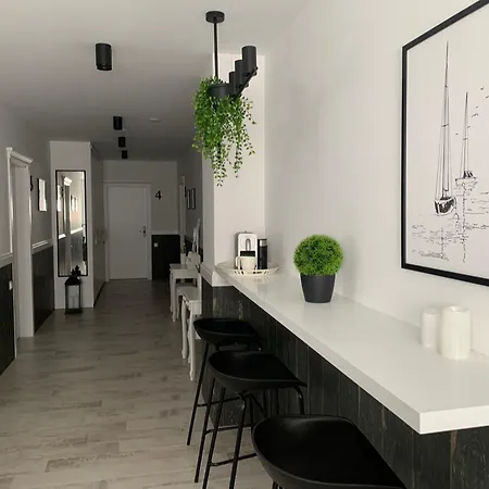 Maly Port-ilawa - Jezioro - Plaza - Marina Priv - 5 Pokoi Vip - Czysto Na 10 아파트 *