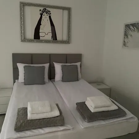 Maly Port-ilawa - Jezioro - Plaza - Marina Priv - 5 Pokoi Vip - Czysto Na 10 아파트 *