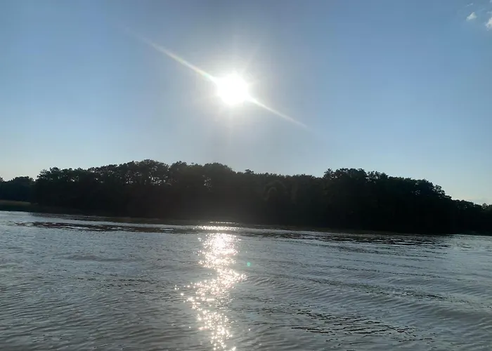 Apartment Maly Port-ilawa - Jezioro - Plaza - Marina Priv - 5 Pokoi Vip - Czysto Na 10