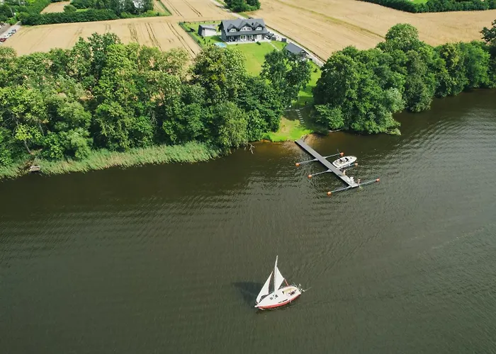 Maly Port-ilawa - Jezioro - Plaza - Marina Priv - 5 Pokoi Vip - Czysto Na 10