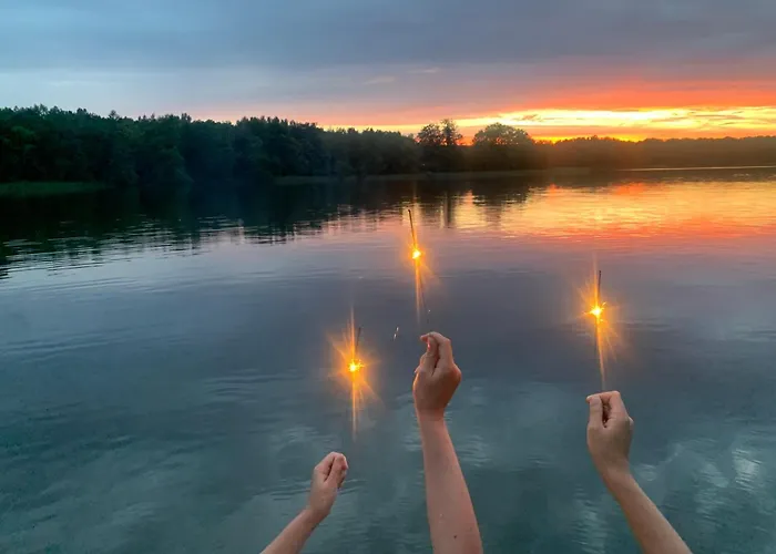 Maly Port-ilawa - Jezioro - Plaza - Marina Priv - 5 Pokoi Vip - Czysto Na 10 *